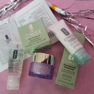 New! Clinique! Clear Skin Minis! Bye, blackheads!